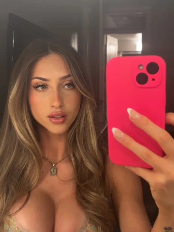 Bella